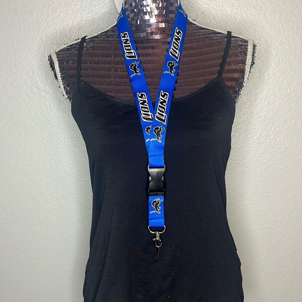 4/$20 Detroit Lions Lanyard Keychain